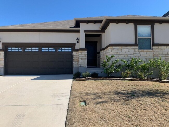 Building Photo - 6605 Verona Pl