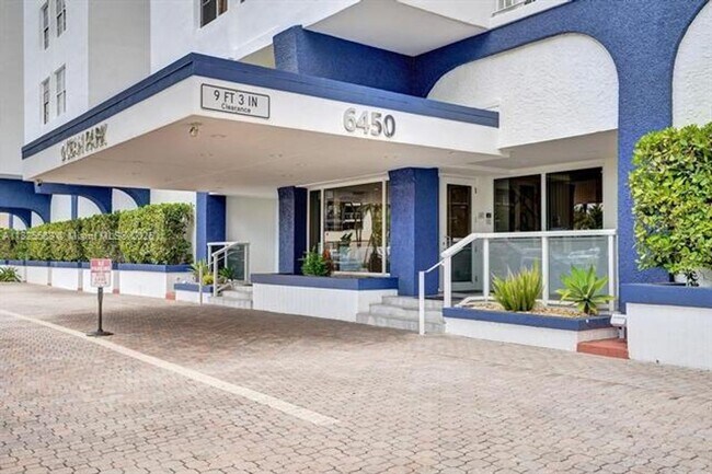 Building Photo - 6450 Collins Ave