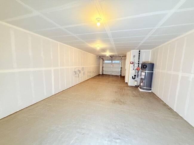 Building Photo - 16111 36th Ave W