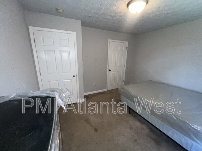 Building Photo - 4203 Fairington Club Dr