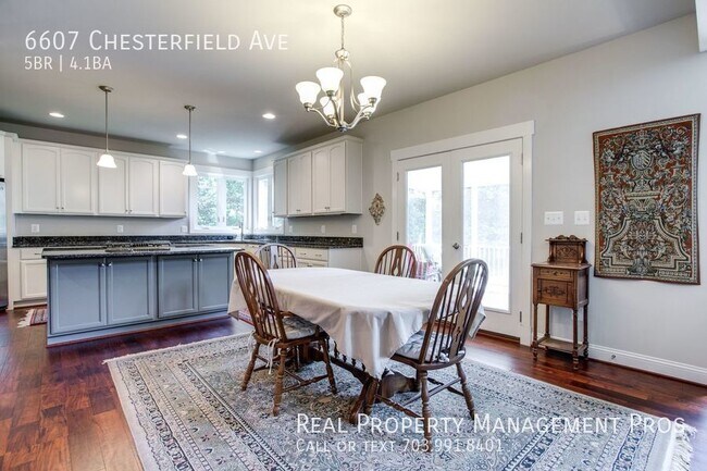 Building Photo - 6607 Chesterfield Ave