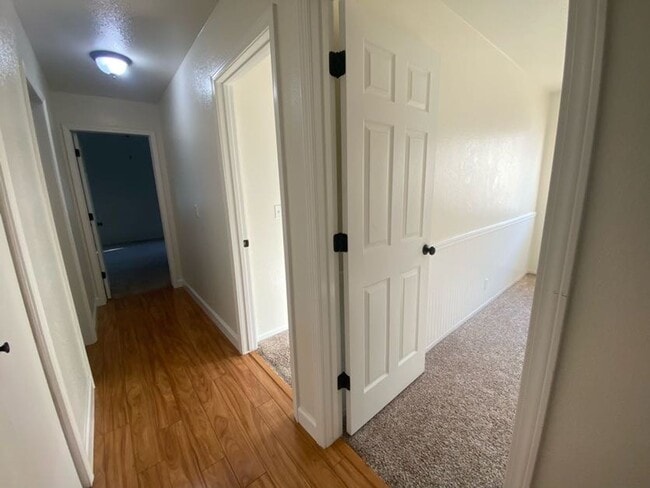 Building Photo - 1947 Henshaw Ave