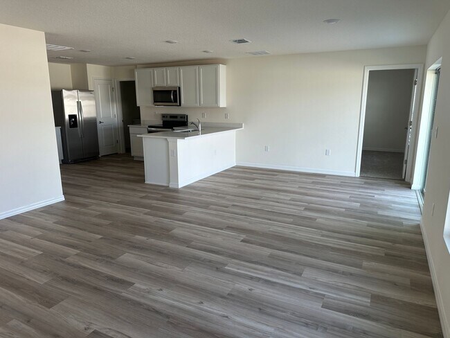 Building Photo - New Construction - Move In Special !!!  3 Bedroom 2 Bath Home in Wildwood
