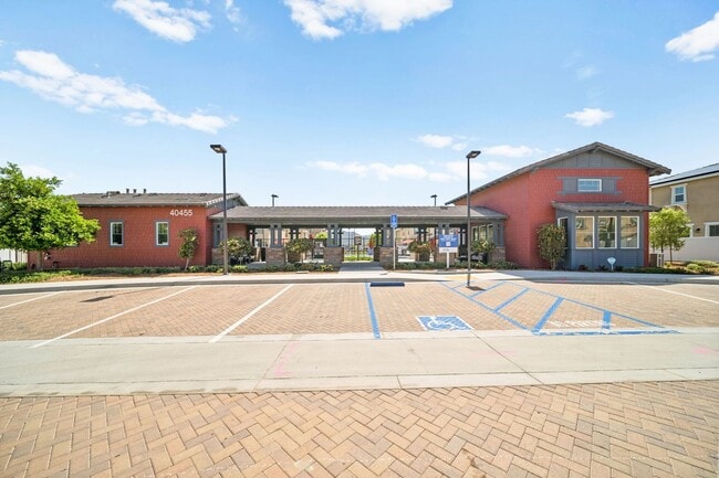 Building Photo - 40379 Melrose Dr