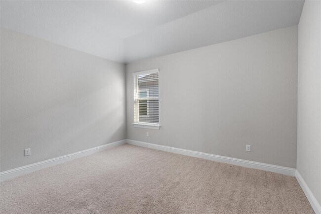 Building Photo - 312 Stone Cyn Dr