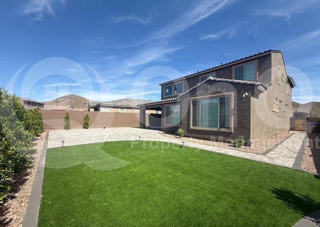 Building Photo - 13769 W Forest Pleasant Pl