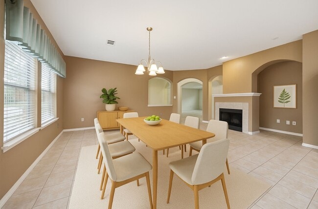 Building Photo - 21551 Elm Hurst Ln