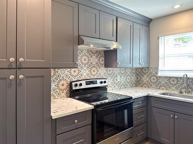 Building Photo - 3118 Dartmouth Dr