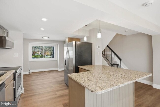 Building Photo - 9419 Merryrest Rd