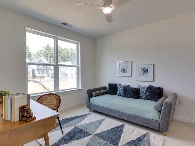 Building Photo - 400 Blackwell Dr
