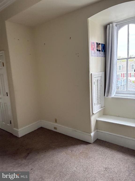 Building Photo - 10 N Main St