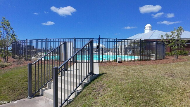 Building Photo - 6472 Slabinski Ln