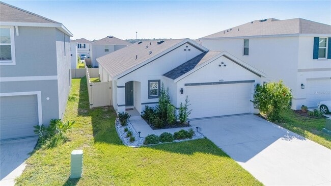 Building Photo - 8695 SW 46th Ave