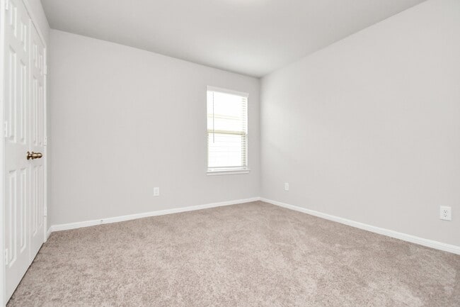 Building Photo - 424 Camino Bay Dr