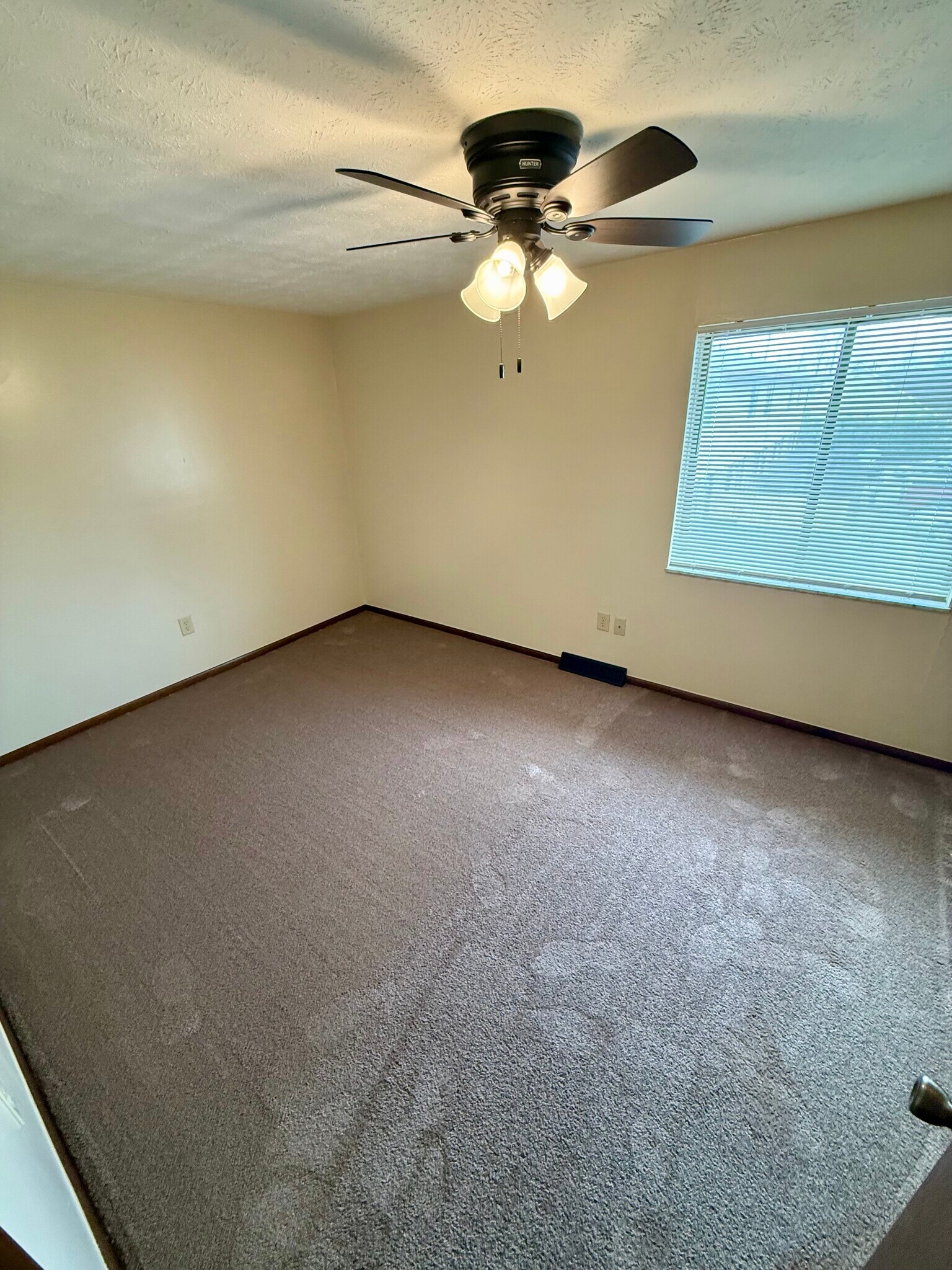 Building Photo - 3208 Cedar Grove Pl S