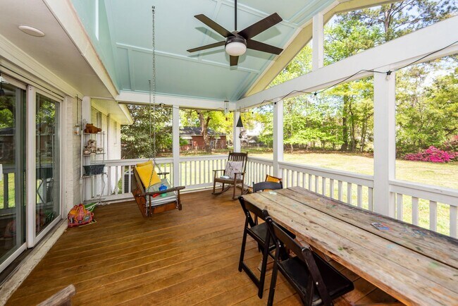 Building Photo - 4 Bedroom, 3 Bathroom Home in Magnolia Ranch - West Ashley