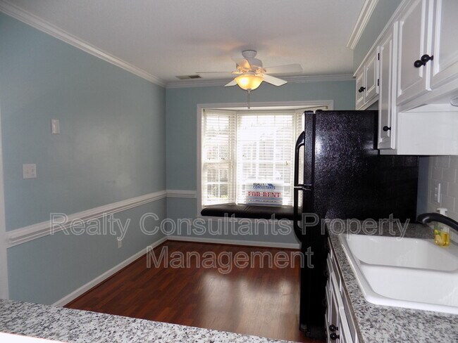 Building Photo - 3769 Greenes Crossing