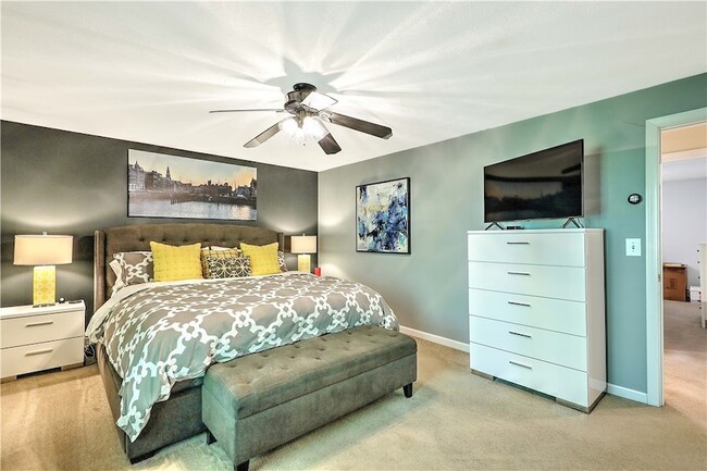 Building Photo - 28 Marigold Cir