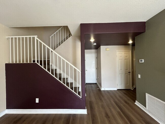 Building Photo - Beautiful 3bed/2bth in San Marcos!
