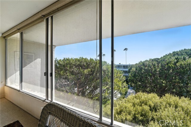 Building Photo - 32735 Seagate Dr