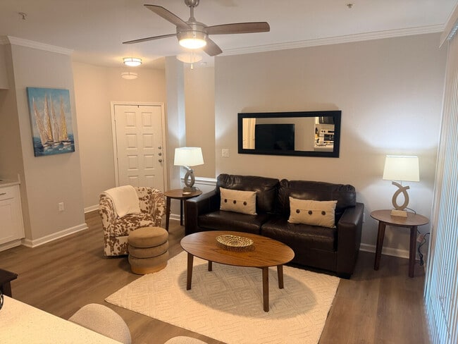 Building Photo - 609 Belle Point Dr