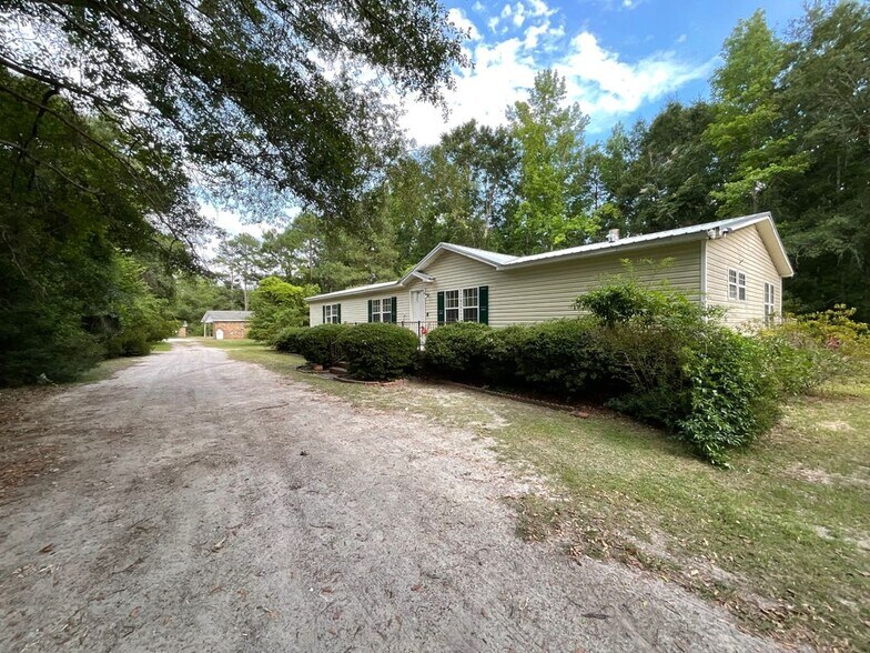 Building Photo - 132 Tannie Dr