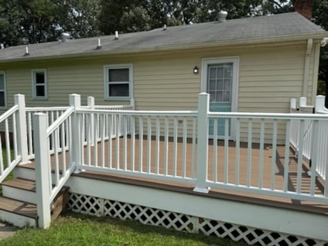 Building Photo - 3 Bedroom 2 Bath Rancher in Mechanicsville!