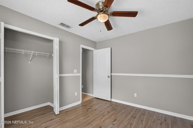 Building Photo - 3183 Wavering Ln