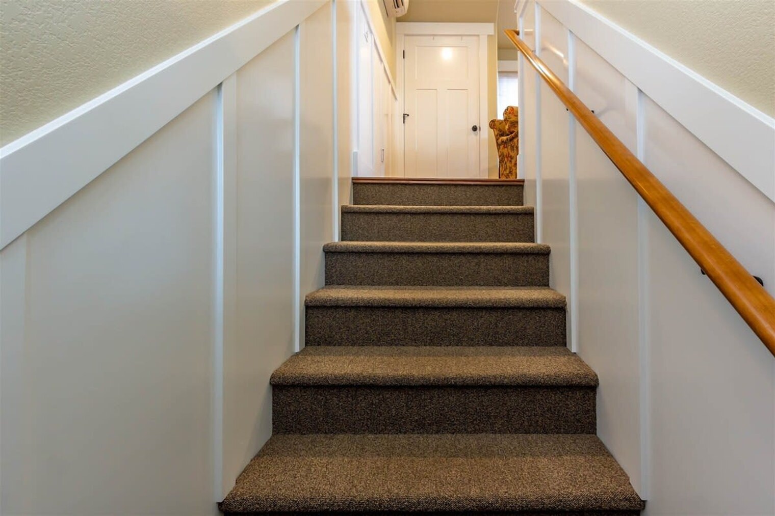 Building Photo - 1345 NW Cumberland Ave