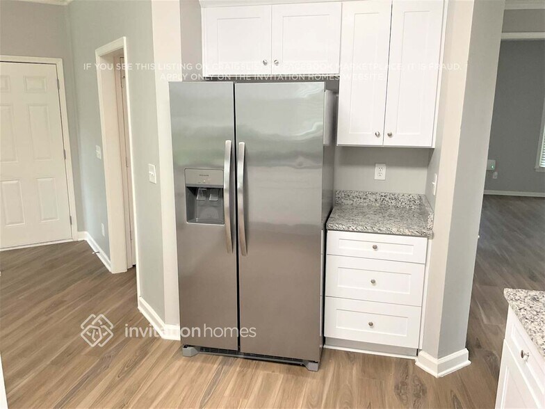 Building Photo - 2071 Fairmont Run