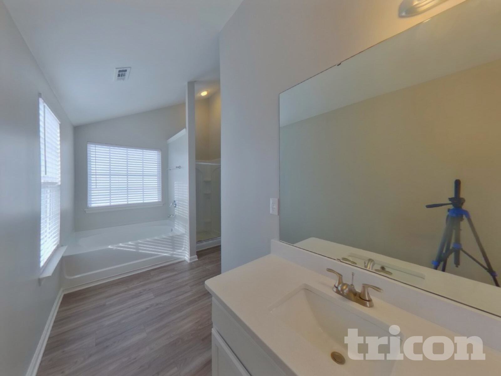 Building Photo - 1467 Eschol Ln NW