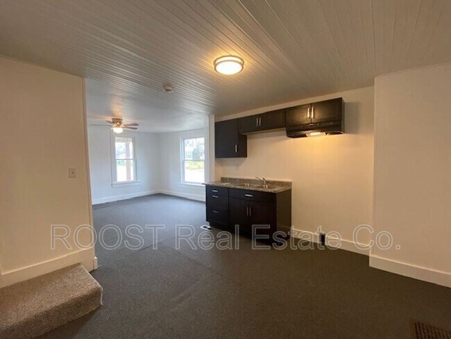 Building Photo - 500 S Belmont Ave