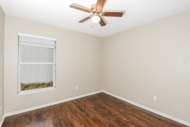 Building Photo - 2635 Cahill Way