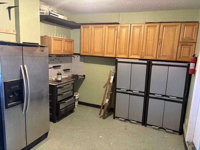 Building Photo - 11077 Longboat Dr