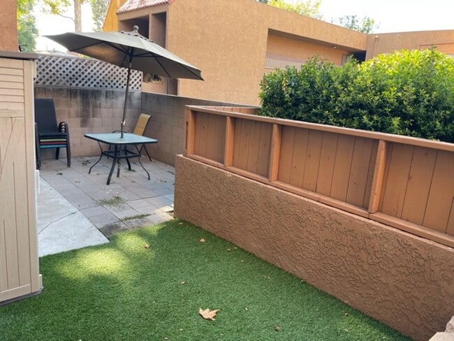 Building Photo - 6600 Warner Ave