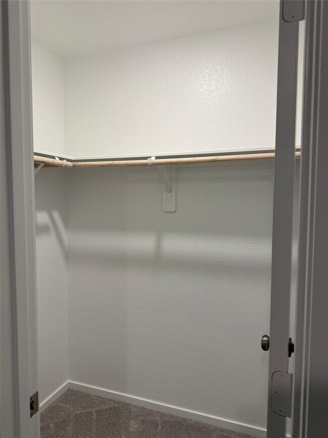 Building Photo - 3148 Sunset Glory Dr