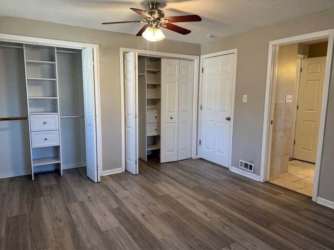 Building Photo - 1208 Toft St