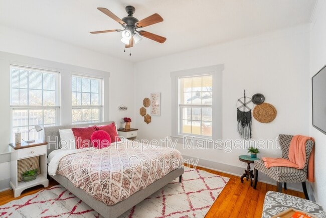 Building Photo - 475 E French Pl