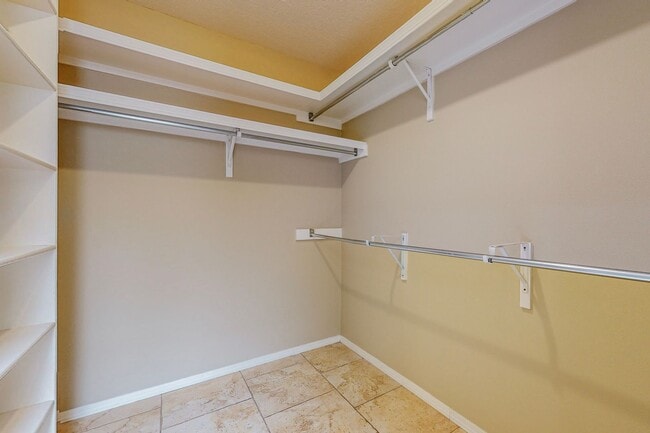 Building Photo - ACADEMY RIDGE 2 Bedroom Plus Office   2 Ba...