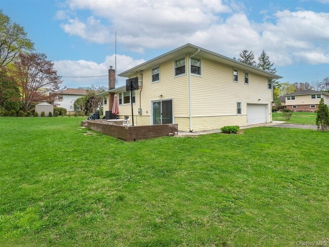 Building Photo - 1 Milford Ln