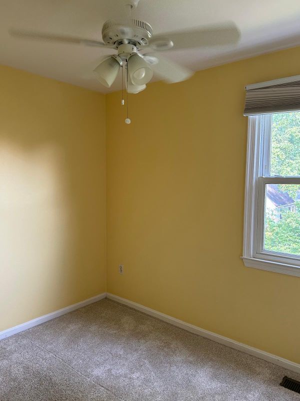 Building Photo - 9012 Piney Grove Dr