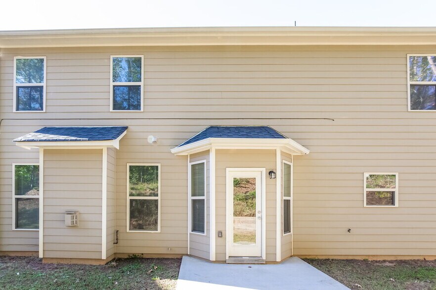 Building Photo - 3602 Kasner Ct