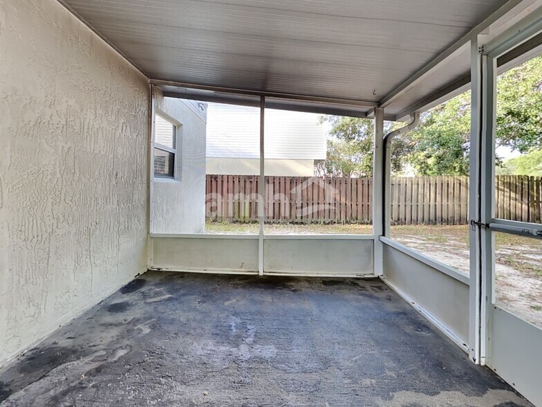 Building Photo - 7078 Shady Pine Ct
