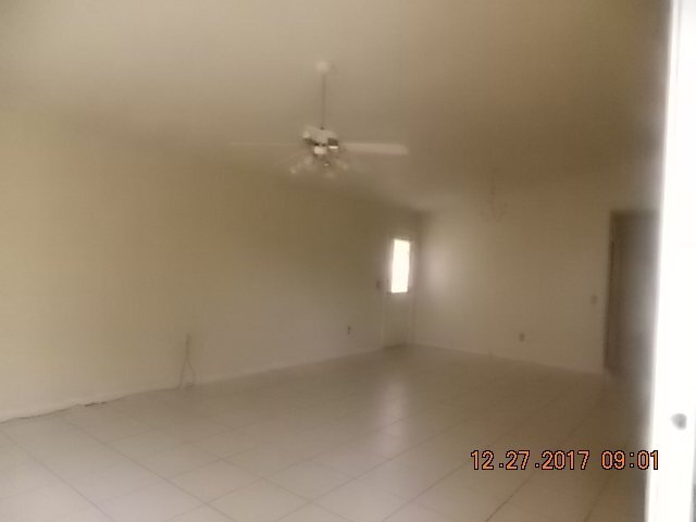 Building Photo - 901 Rice Ct