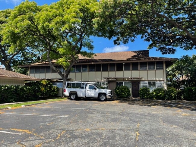 Building Photo - 2 Bedroom, 2 Bathroom, 1 Parking (Tropic G...
