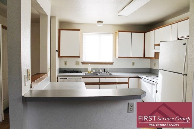 Building Photo - 4325 W Camas St