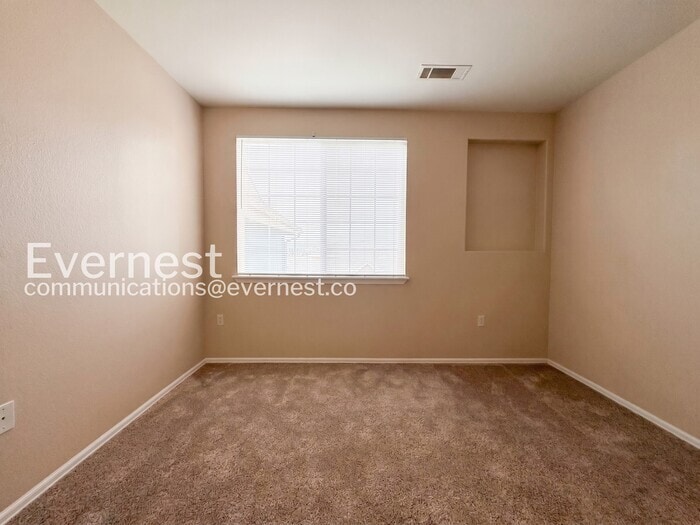 Building Photo - 2675 S Danube Way