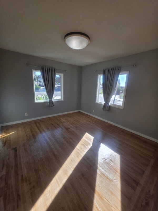 Building Photo - 17xxx Ehle St