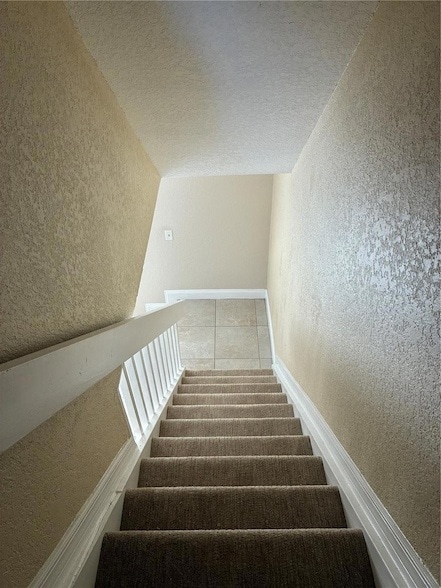 Building Photo - 16513 Lake Brigadoon Cir