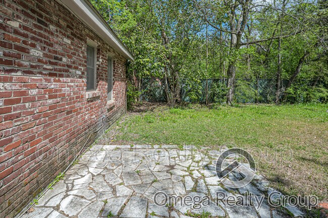 Building Photo - 3241 Elsberry Rd